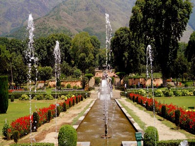 Shalimar Bagh Srinagar Mughal garden with fountains Kashmir